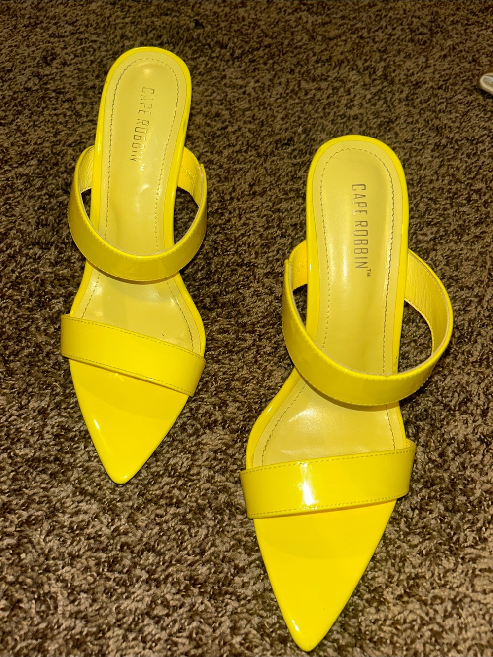 Cape Robbin Bright Yellow Patent Pointed-Toe Slide Mules